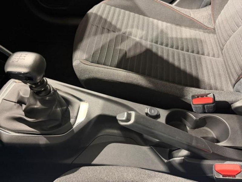 Peugeot 208 usata a Salerno (19)