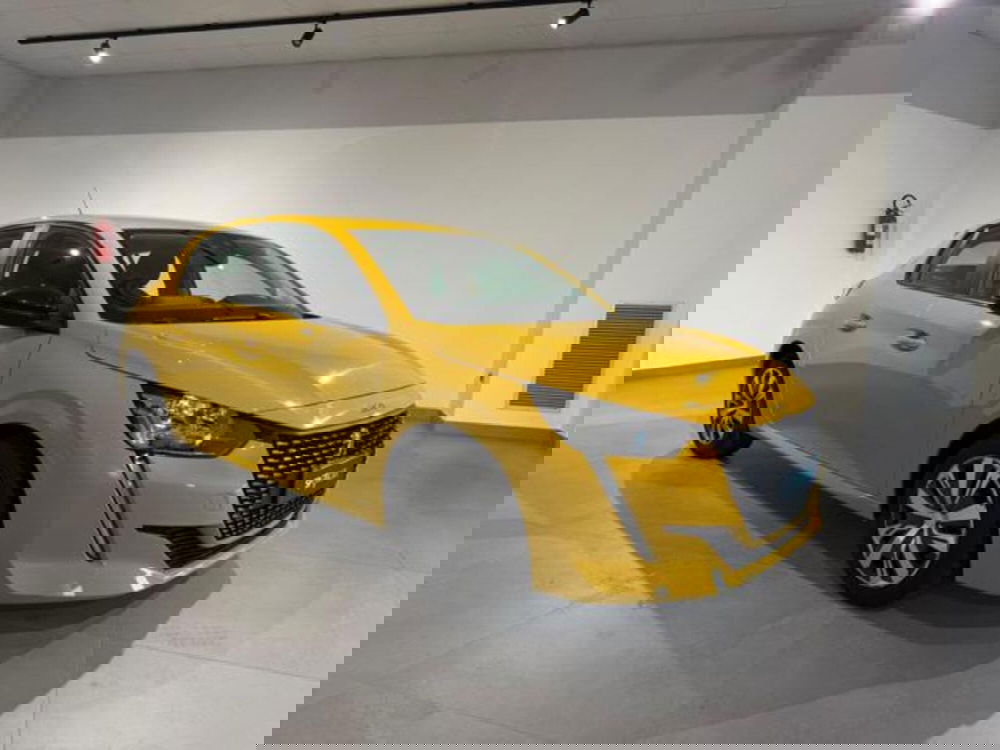 Peugeot 208 usata a Salerno (2)