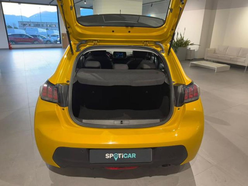 Peugeot 208 usata a Salerno (20)