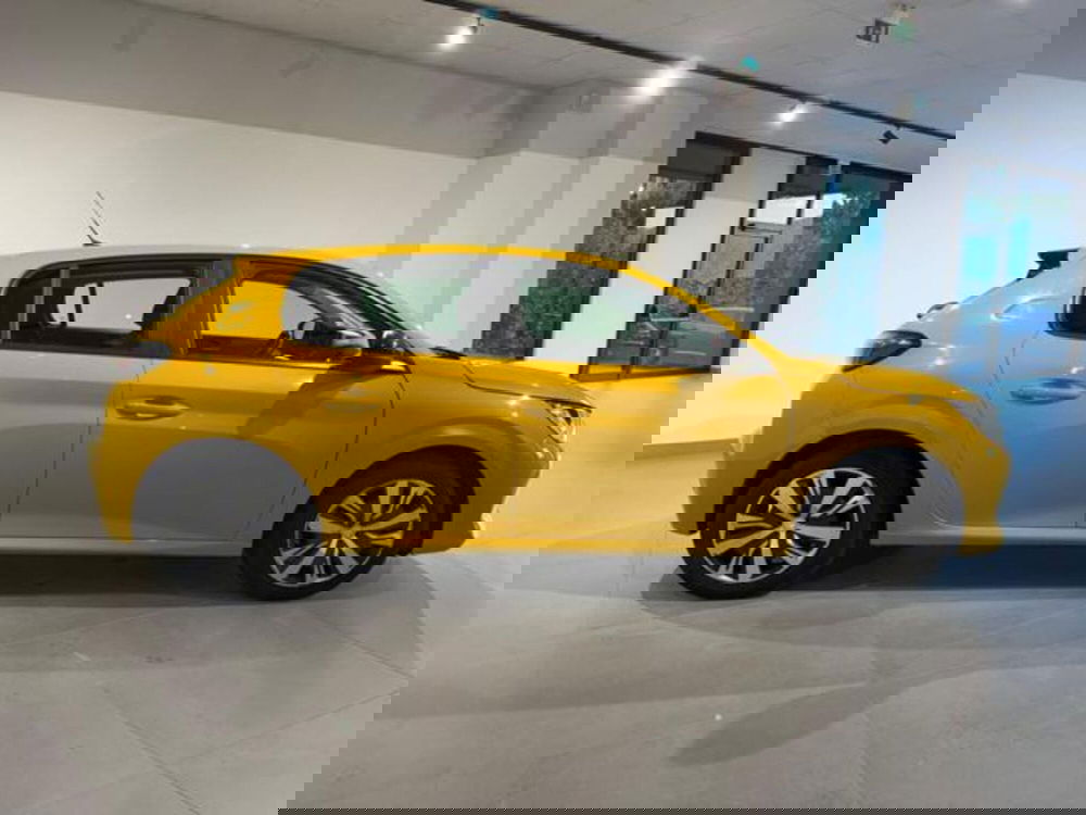 Peugeot 208 usata a Salerno (3)