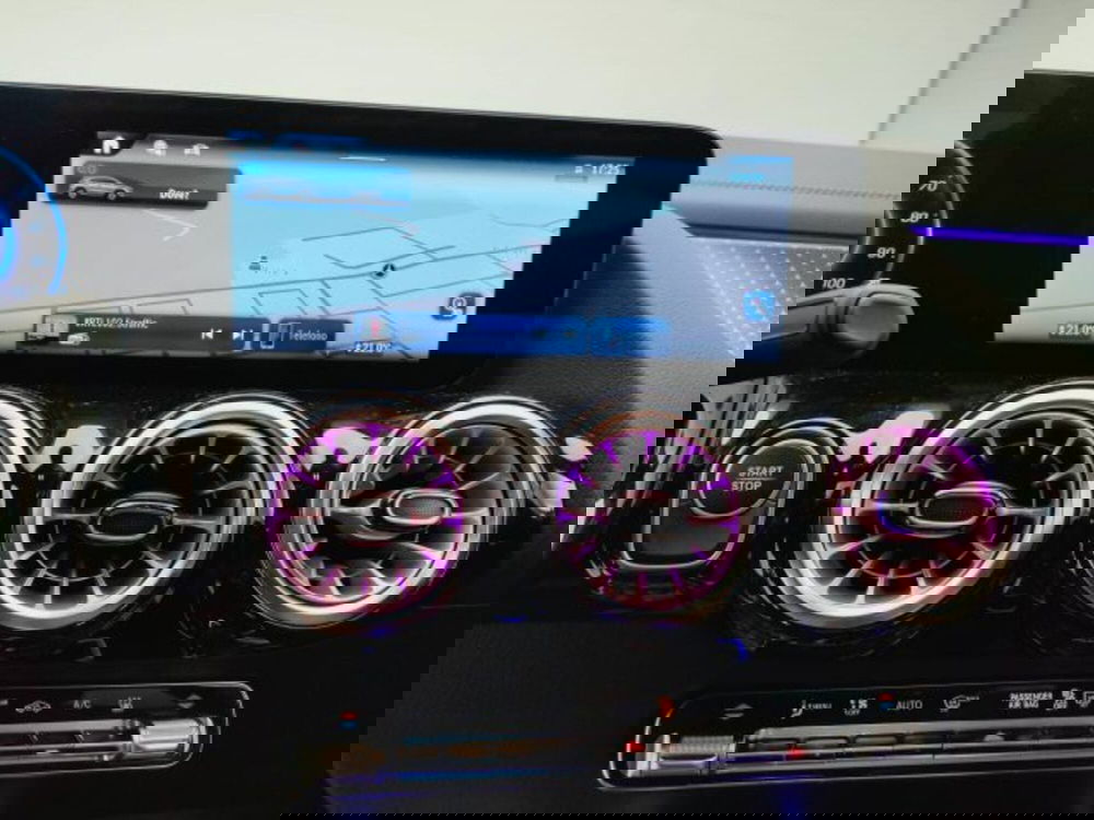 Mercedes-Benz EQA usata a Teramo (12)