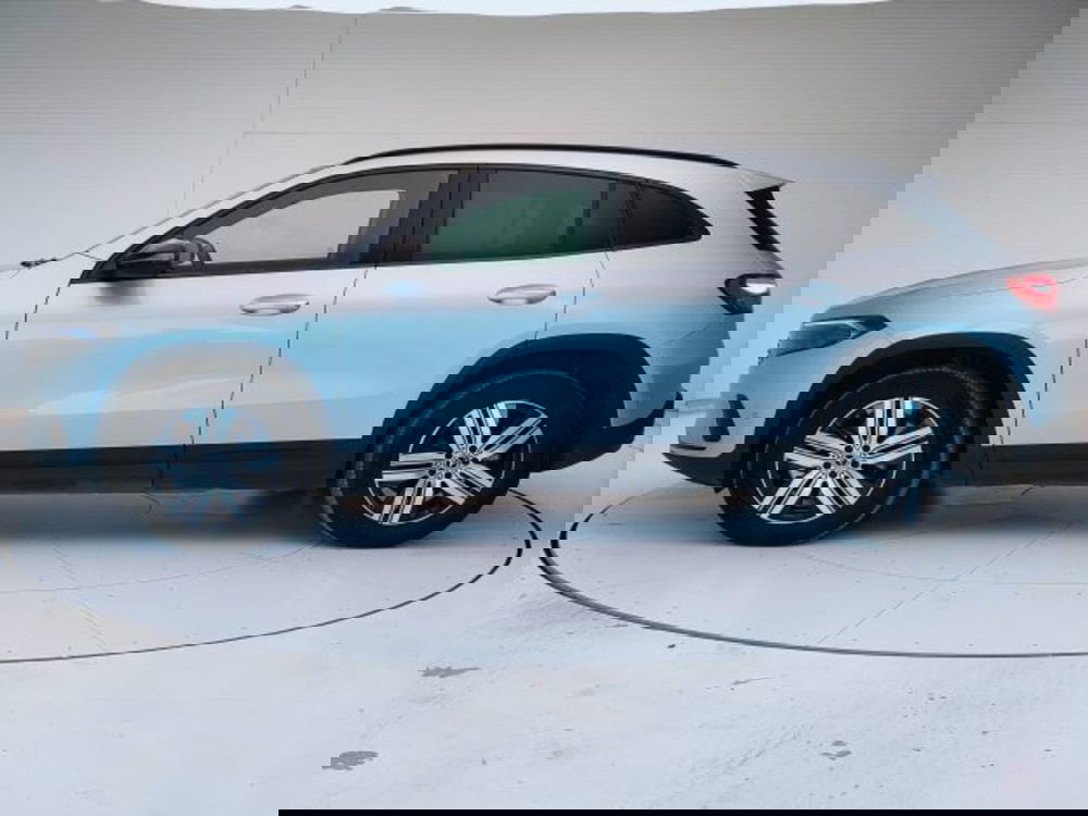 Mercedes-Benz EQA usata a Teramo (3)