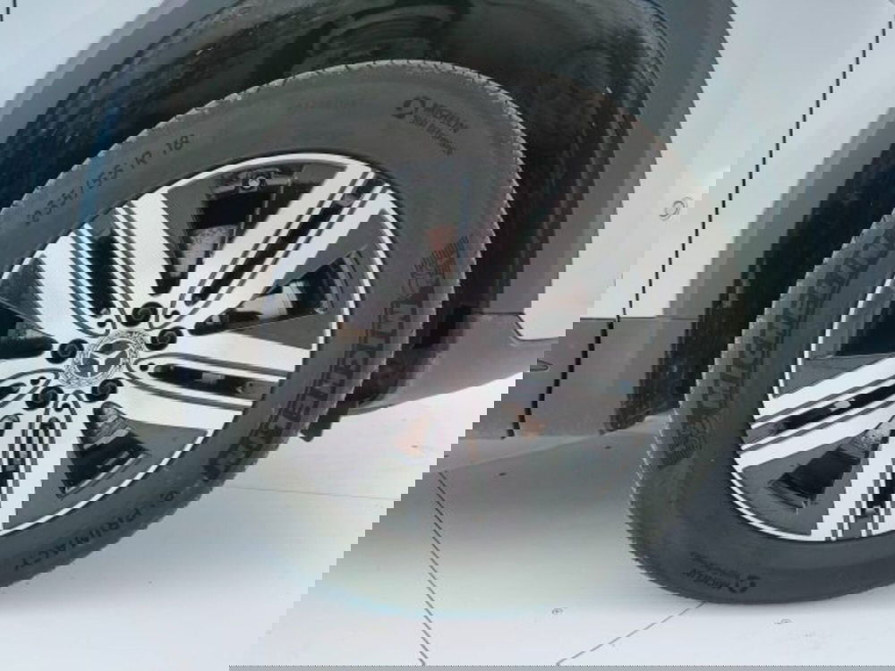 Mercedes-Benz EQA usata a Teramo (8)