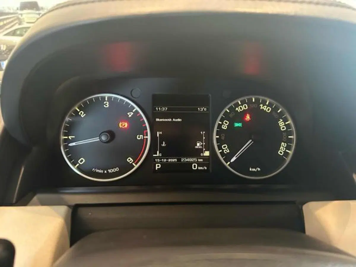 Land Rover Range Rover Sport usata a Lucca (3)