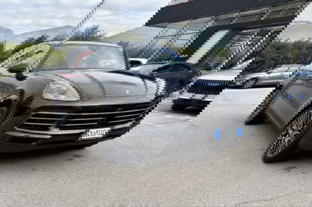 Porsche Cayenne usata a Latina