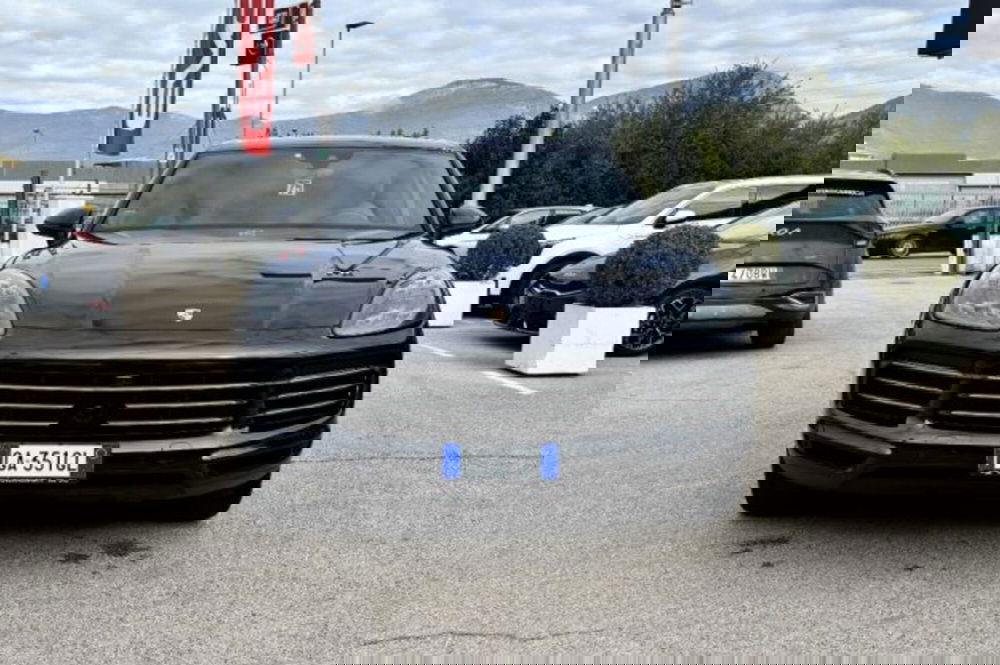 Porsche Cayenne usata a Latina (2)