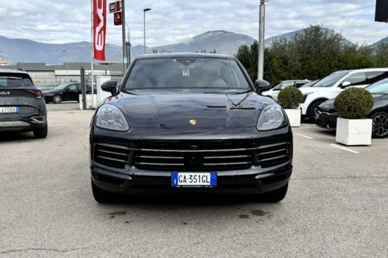 Porsche Cayenne usata a Latina (2)