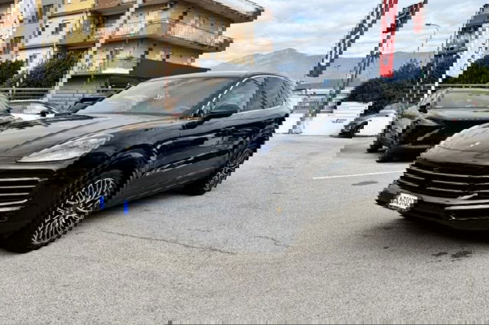 Porsche Cayenne usata a Latina (3)