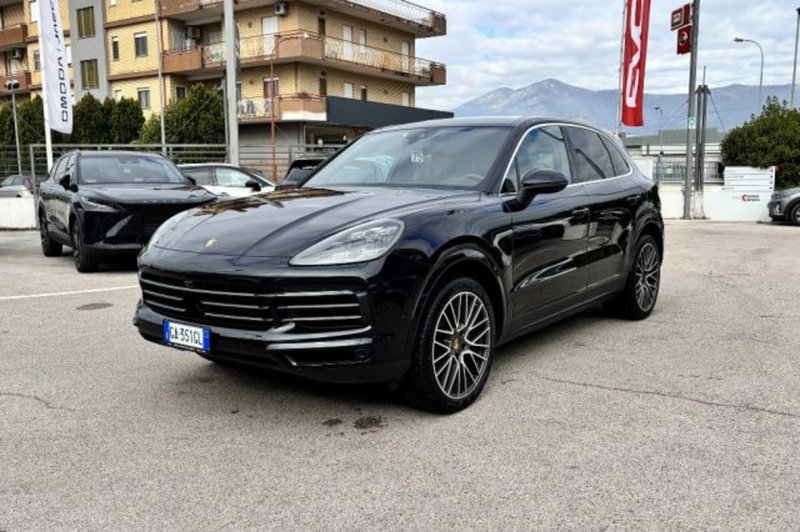 Porsche Cayenne usata a Latina (3)