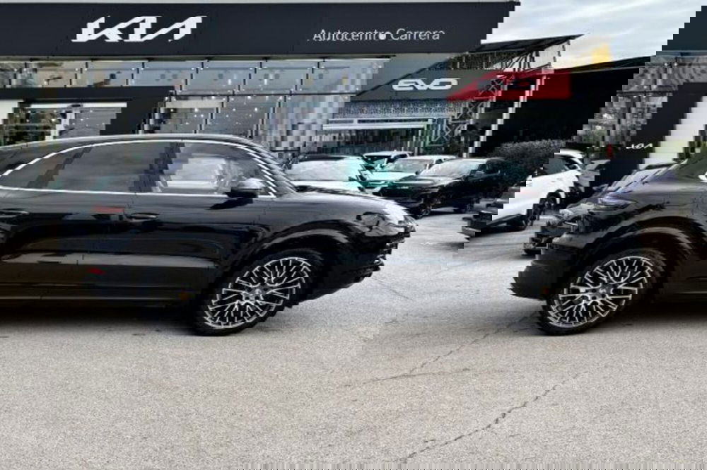 Porsche Cayenne usata a Latina (4)