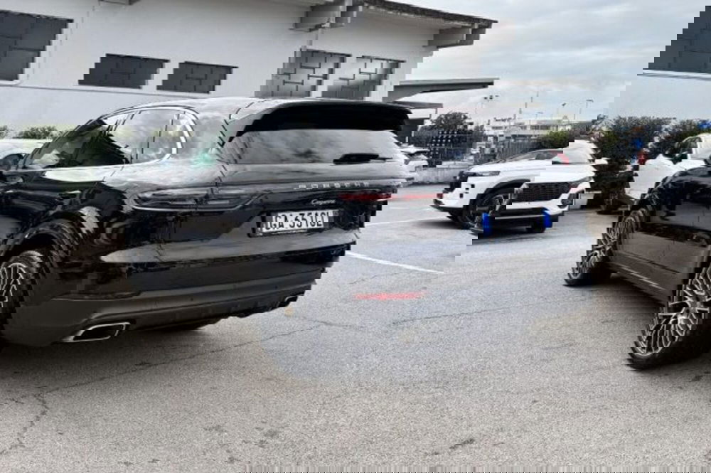 Porsche Cayenne usata a Latina (5)
