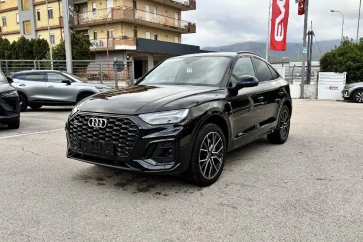 Audi Q5 Sportback usata a Latina (3)