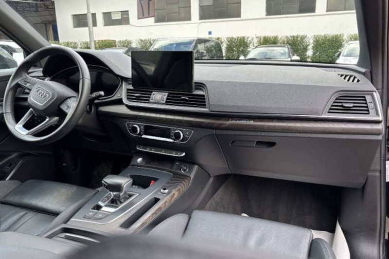 Audi Q5 Sportback usata a Latina (9)