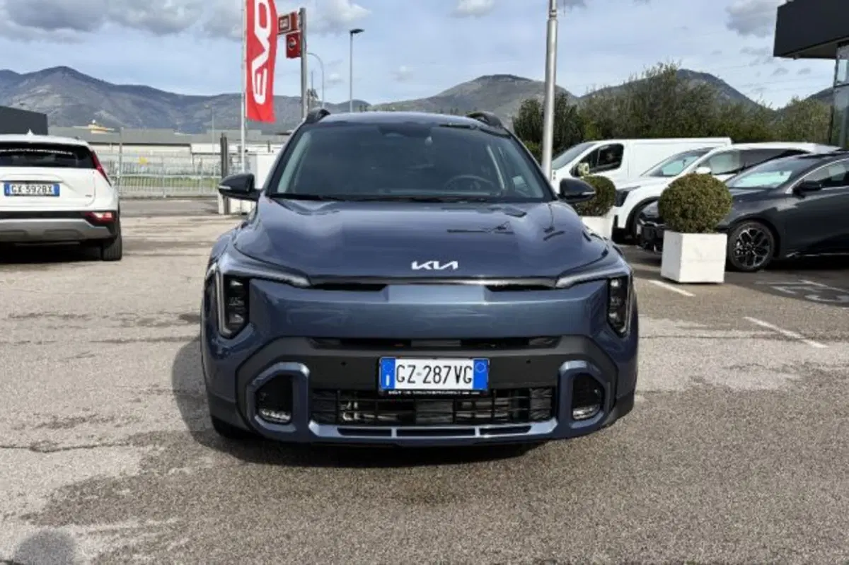 Kia Stonic usata a Latina (2)