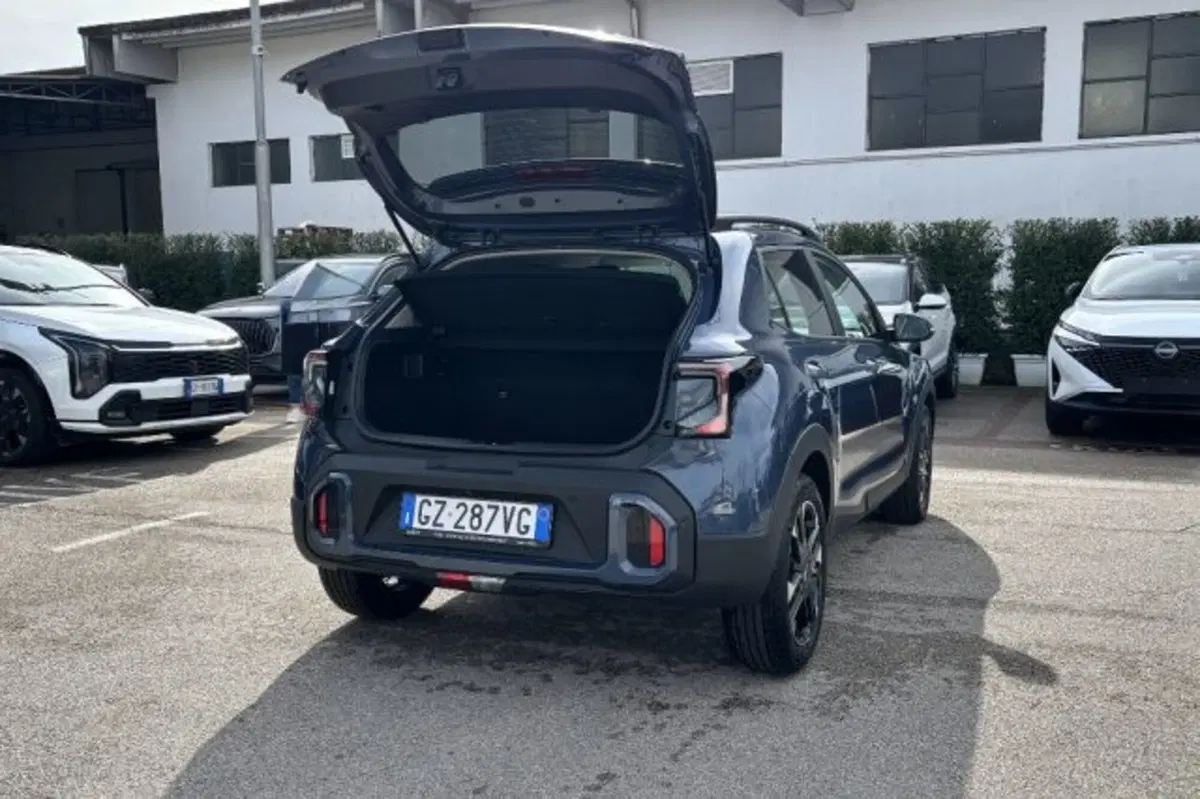 Kia Stonic usata a Latina (7)