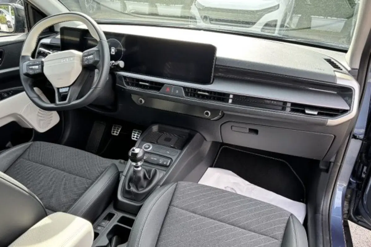 Kia Stonic usata a Latina (9)