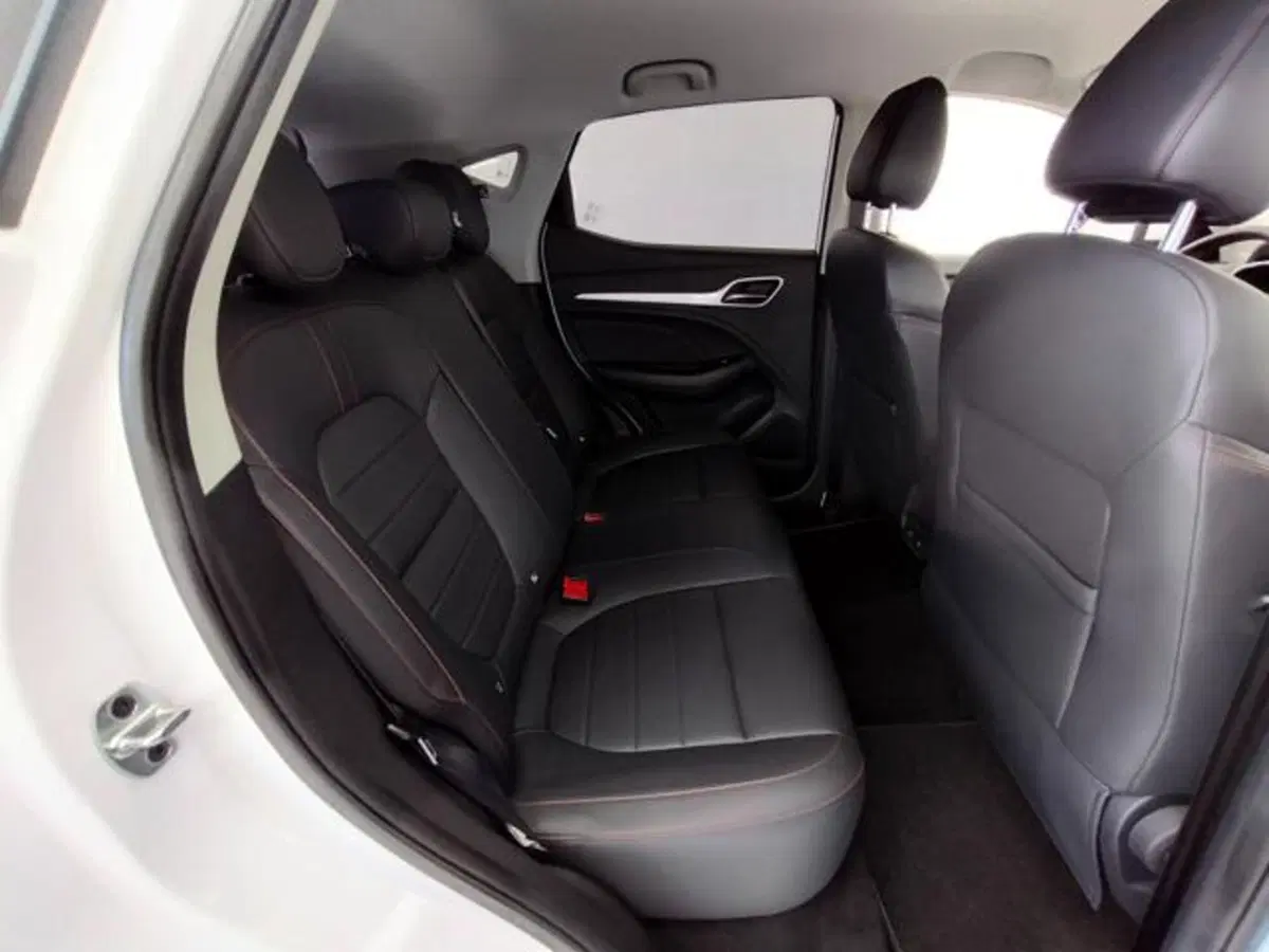 Mg ZS usata a Como (5)