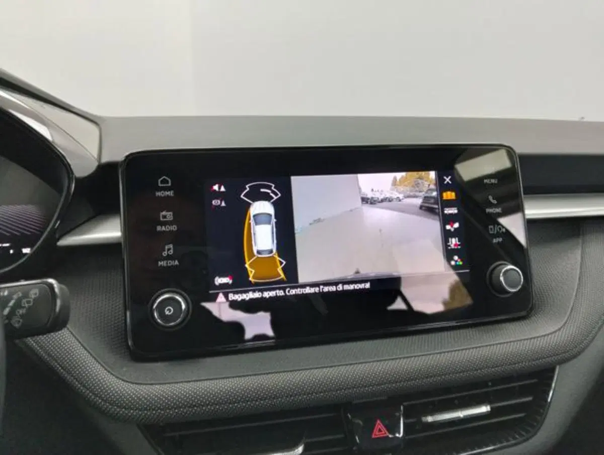 Skoda Fabia usata a Como (16)