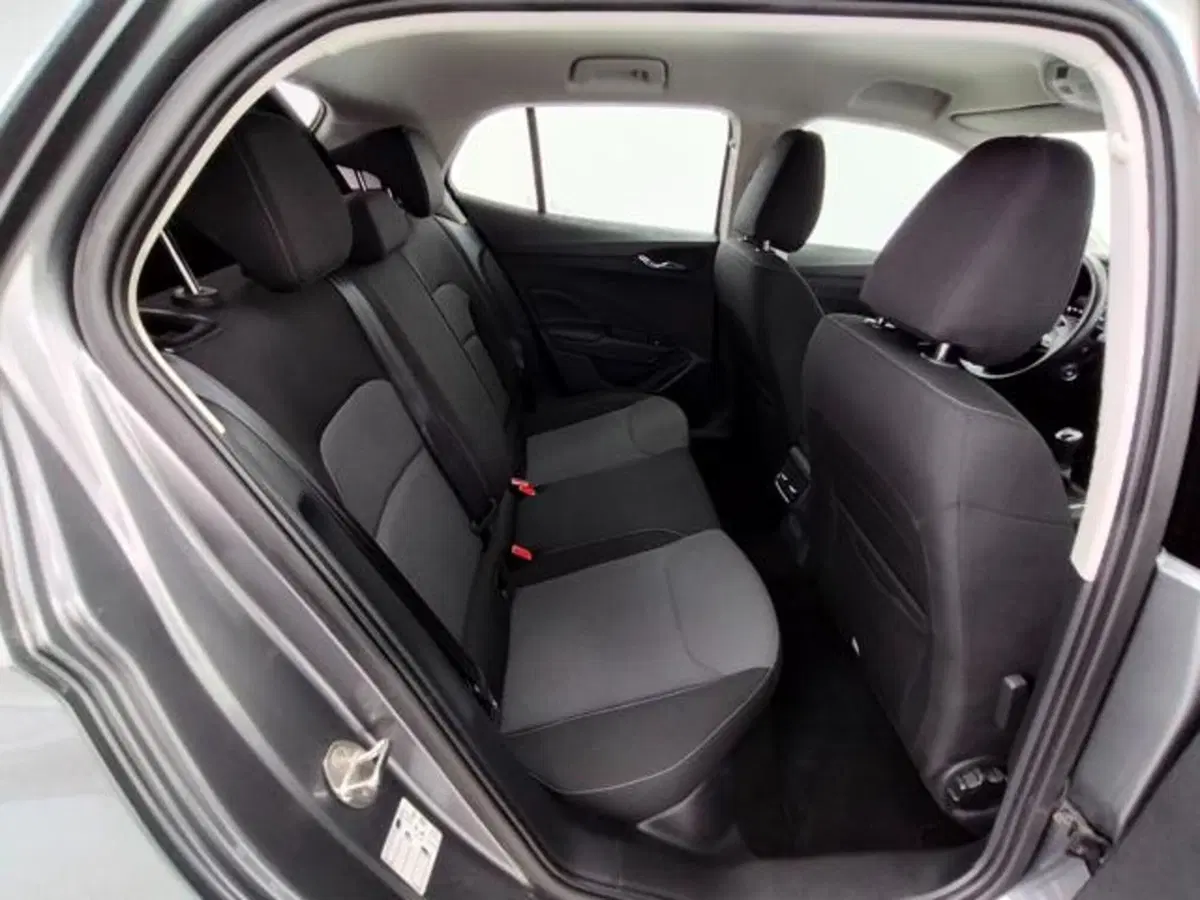 Skoda Fabia usata a Como (5)