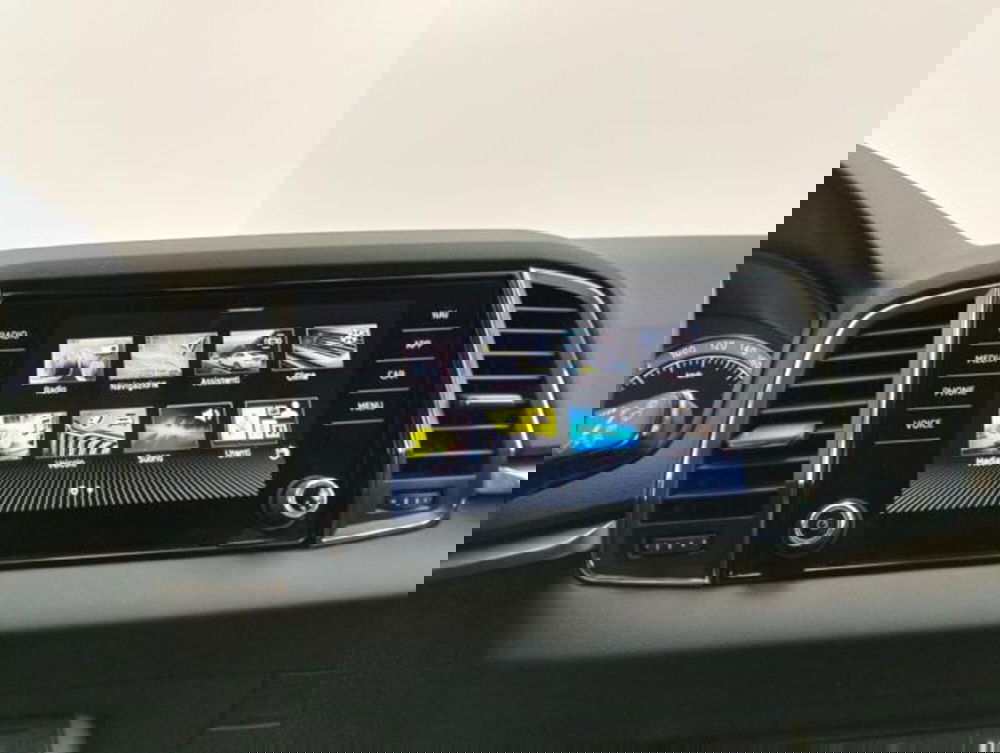 Skoda Karoq usata a Como (13)