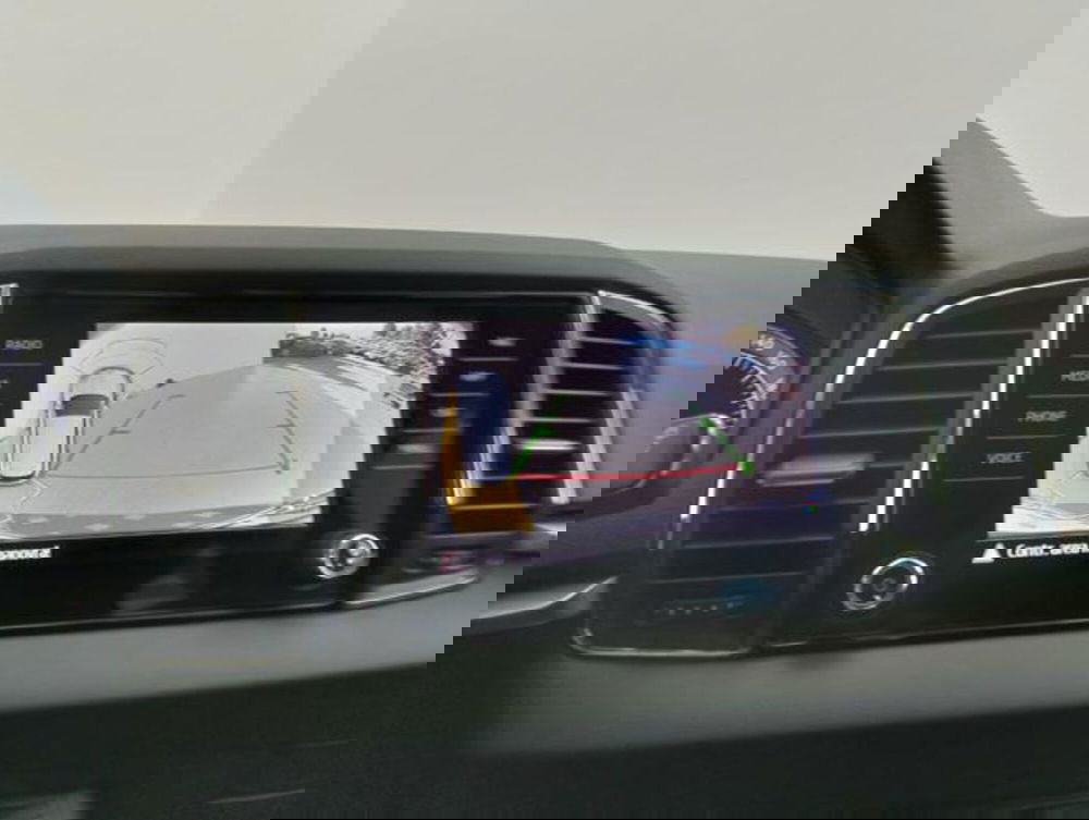 Skoda Karoq usata a Como (14)