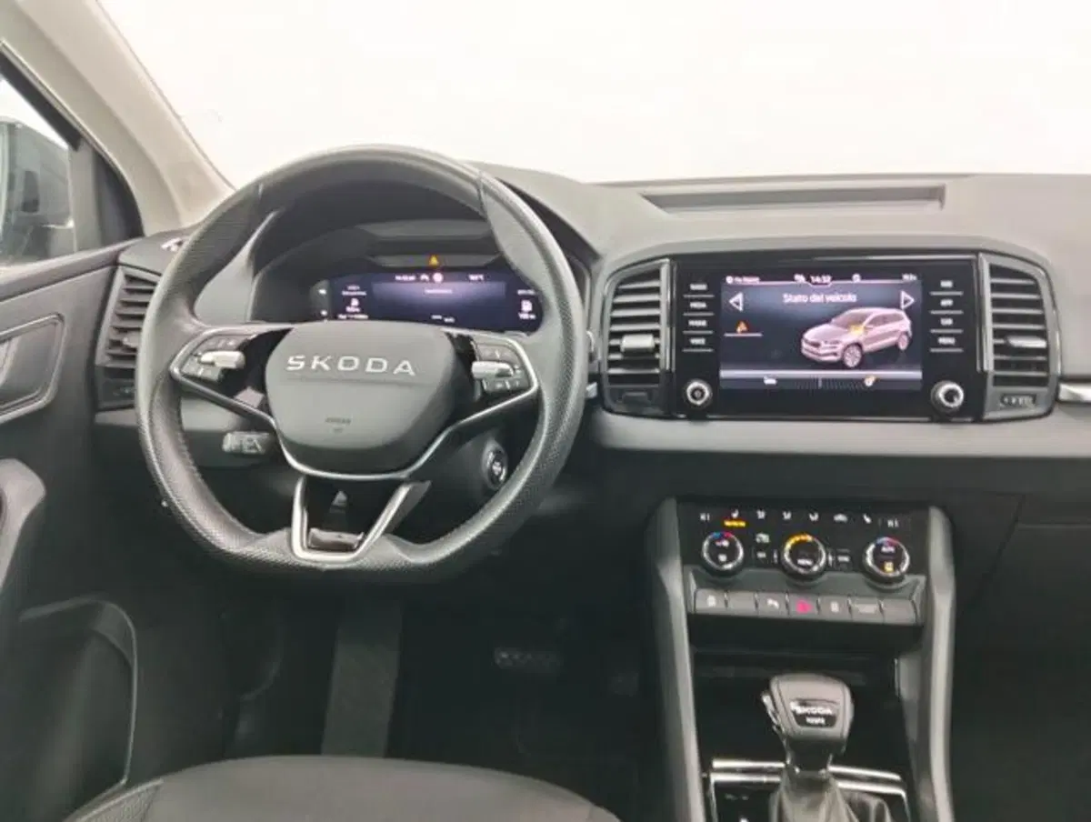 Skoda Karoq usata a Como (6)
