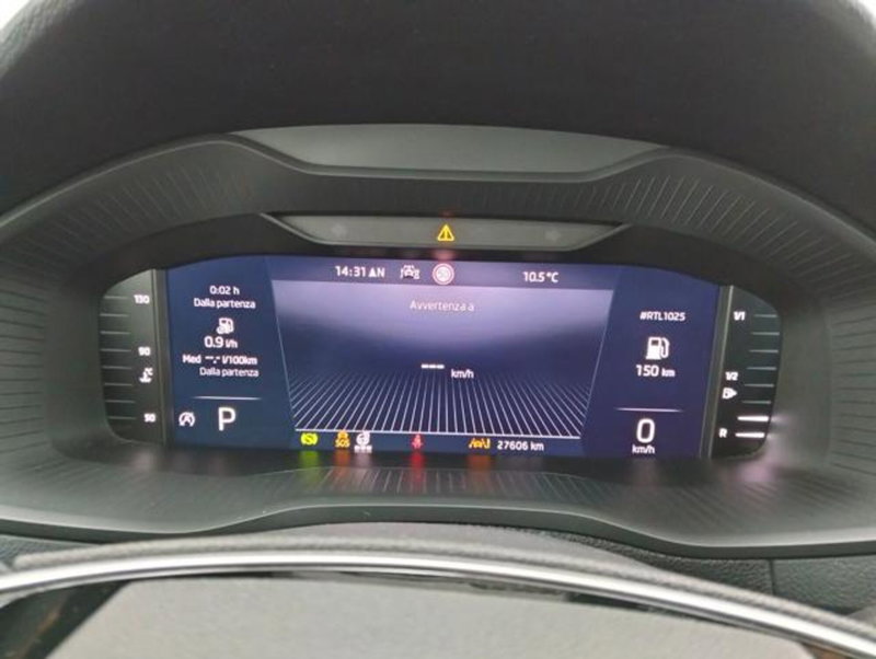 Skoda Karoq usata a Como (11)