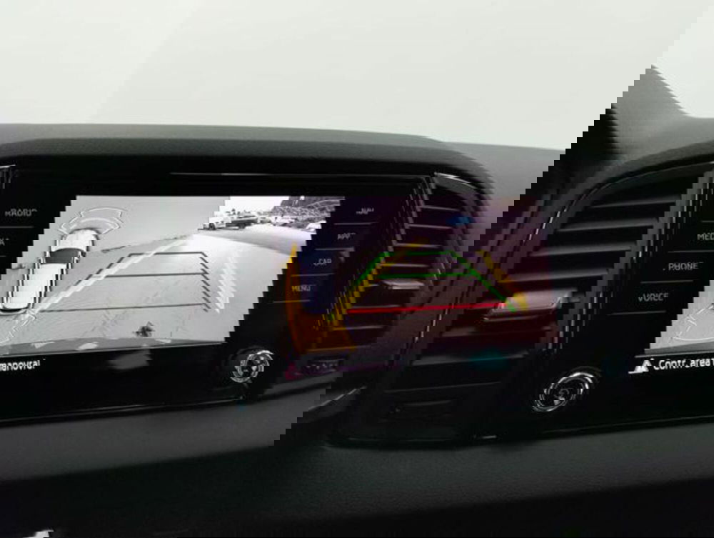 Skoda Karoq usata a Como (16)