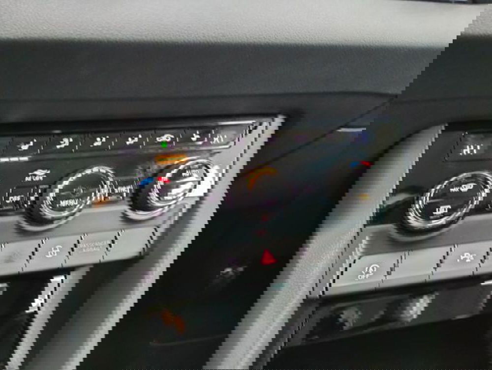 Skoda Karoq usata a Como (17)