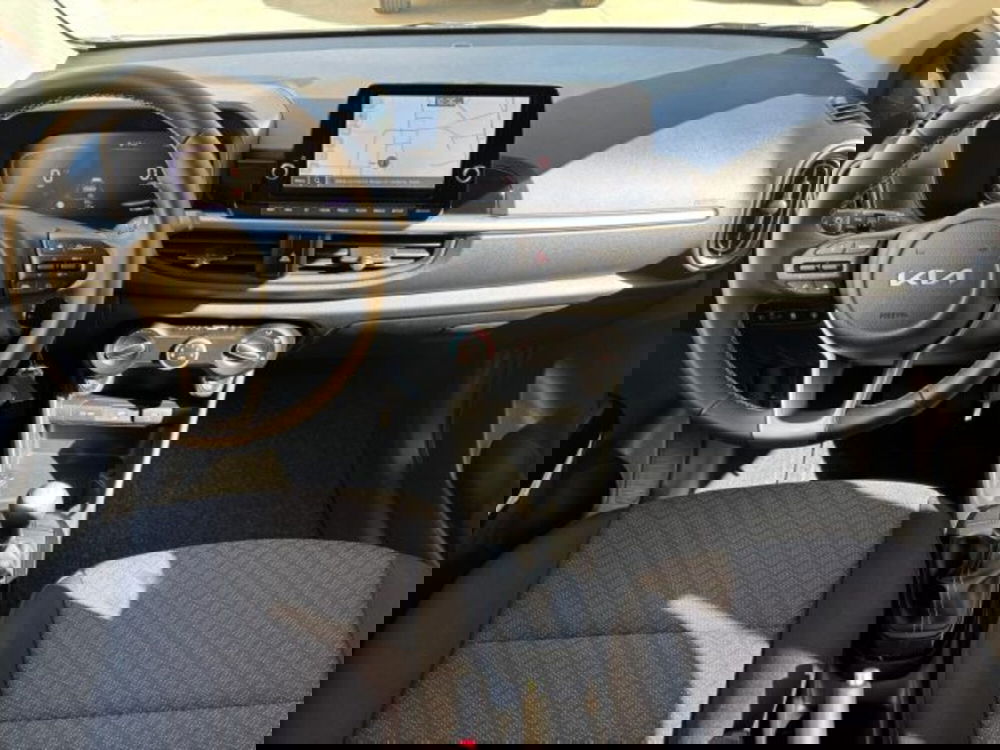 Kia Picanto nuova a Reggio Calabria (10)