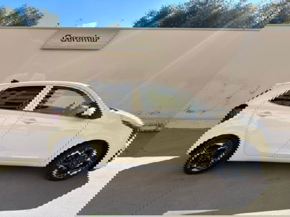 Kia Picanto nuova a Reggio Calabria (4)