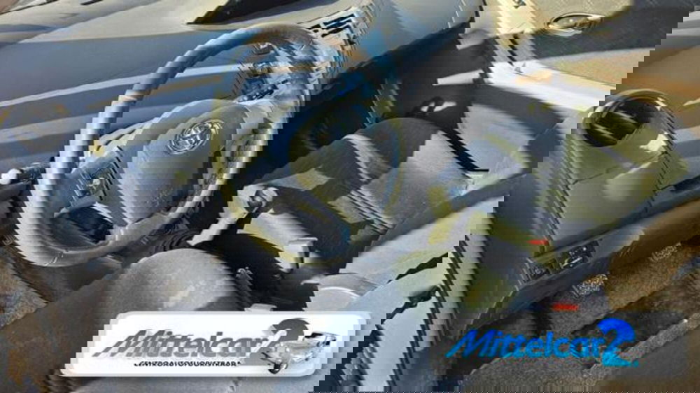 Toyota Yaris usata a Udine (11)