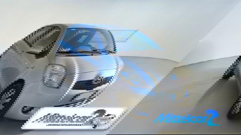 Toyota Yaris usata a Udine (8)