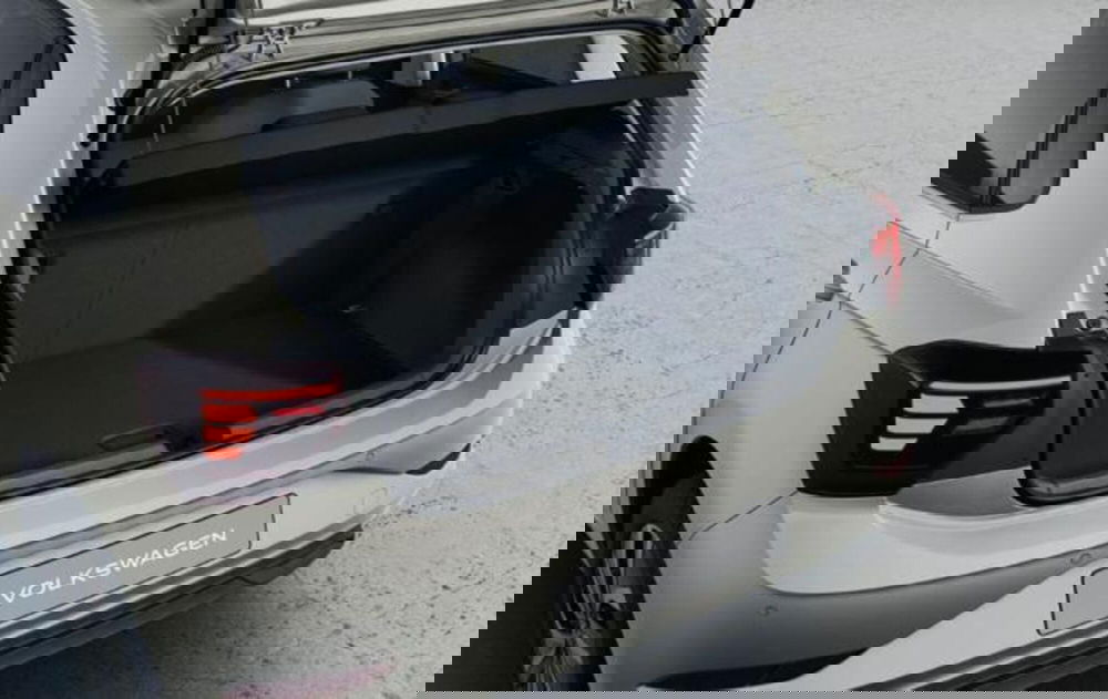 Volkswagen Polo nuova a Milano (10)