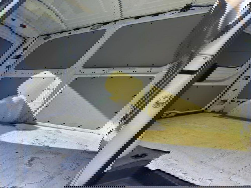 Mercedes-Benz Classe eVito Furgone usata a Milano (10)