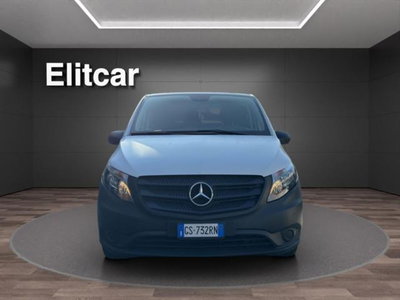 Mercedes-Benz Classe eVito Furgone 111 Furgone Long del 2021 usata a Magenta