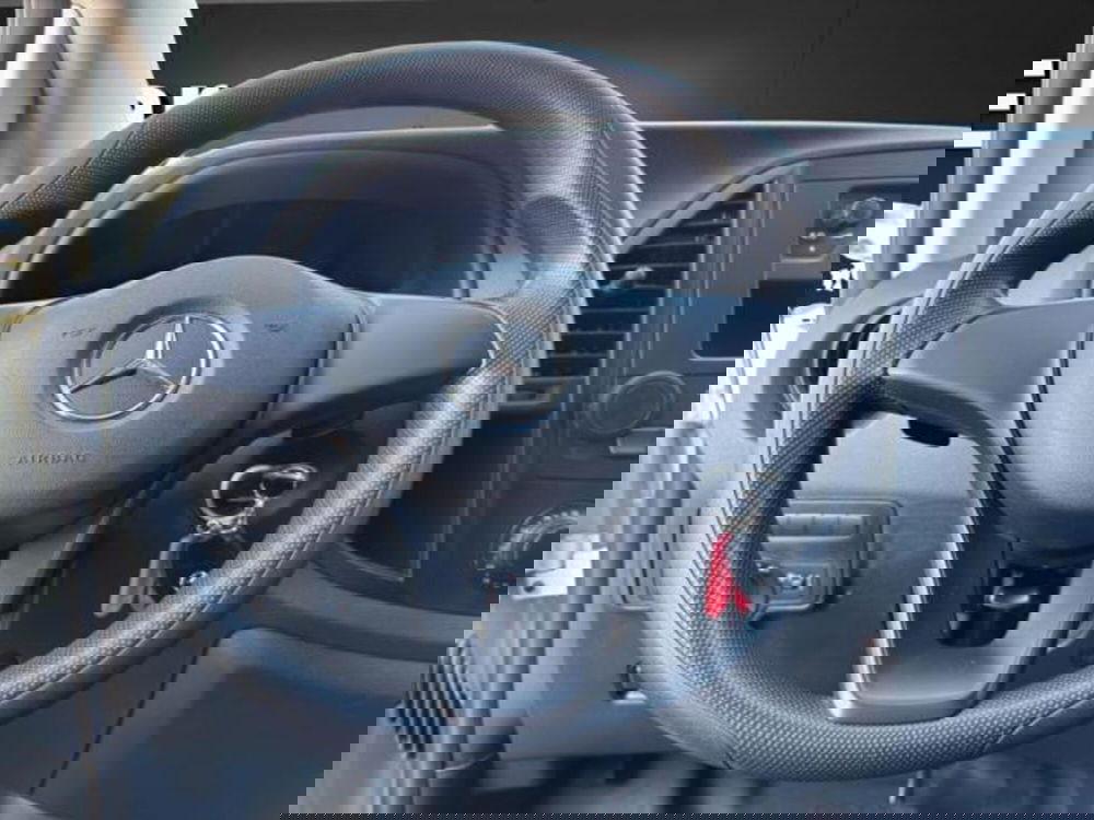 Mercedes-Benz Classe eVito Furgone usata a Milano (8)