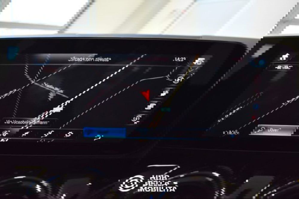 Mercedes-Benz GLA SUV usata a Perugia (14)