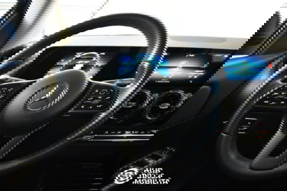 Mercedes-Benz GLA SUV usata a Perugia (9)