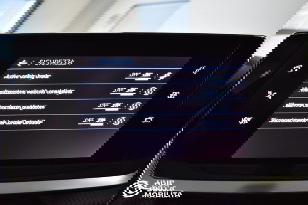 Peugeot 2008 usata a Perugia (19)