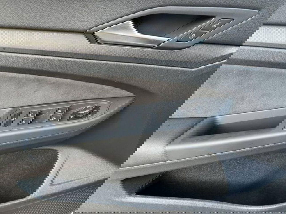 Volkswagen Golf usata a Novara (13)