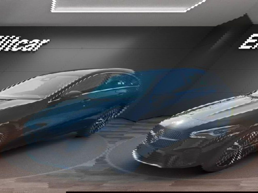 Mercedes-Benz CLA Shooting Brake usata a Novara