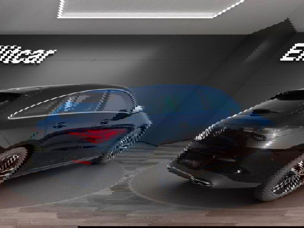 Mercedes-Benz CLA Shooting Brake usata a Novara (7)