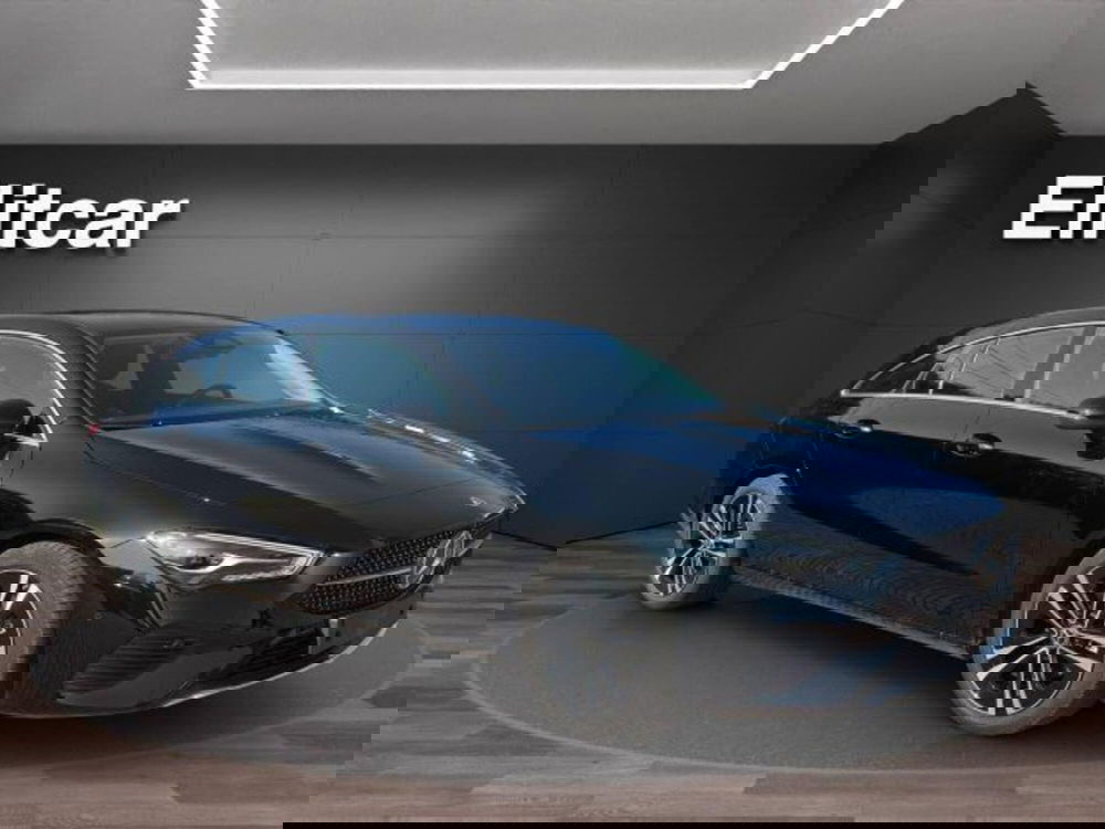 Mercedes-Benz CLA Shooting Brake usata a Novara (8)