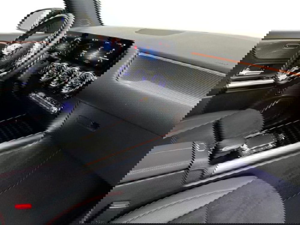 Mercedes-Benz GLA SUV usata a Verona (15)