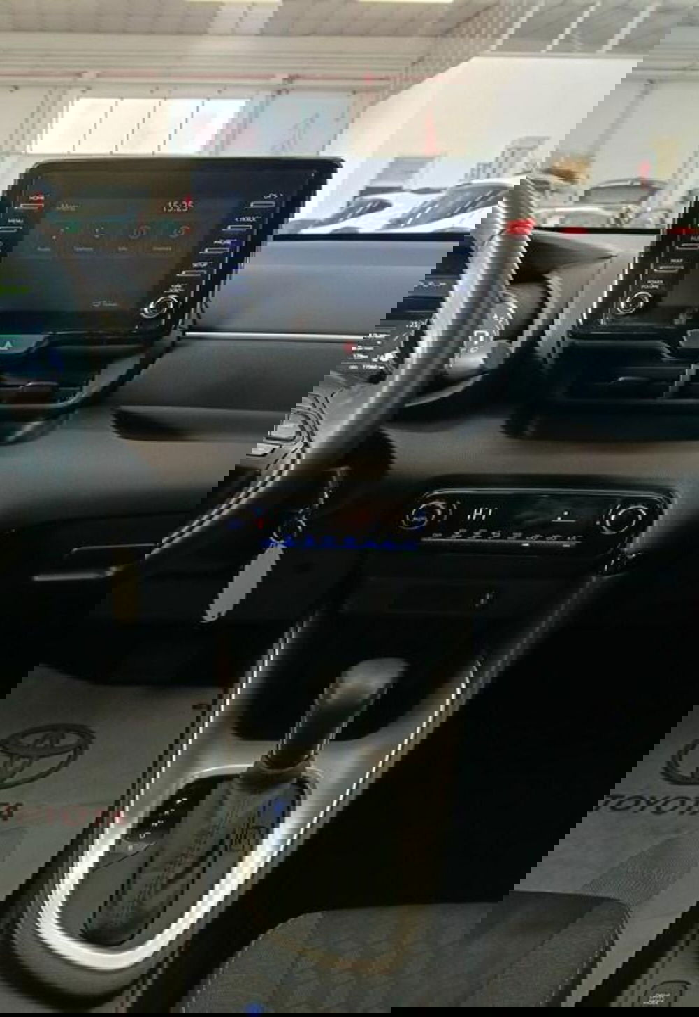 Toyota Yaris Cross usata a Monza e Brianza (13)