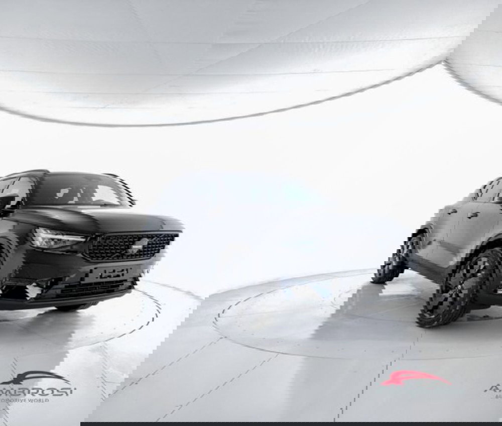 Volvo XC40 nuova a Perugia (2)