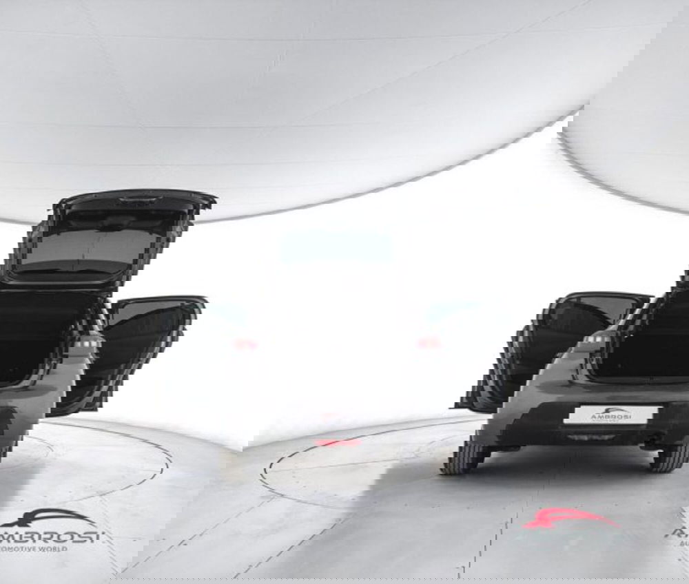 Peugeot 208 usata a Perugia (7)