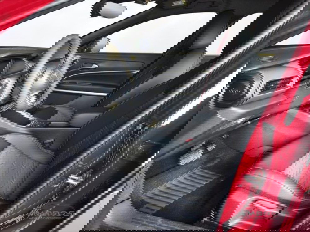 Jeep Avenger nuova a Perugia (10)