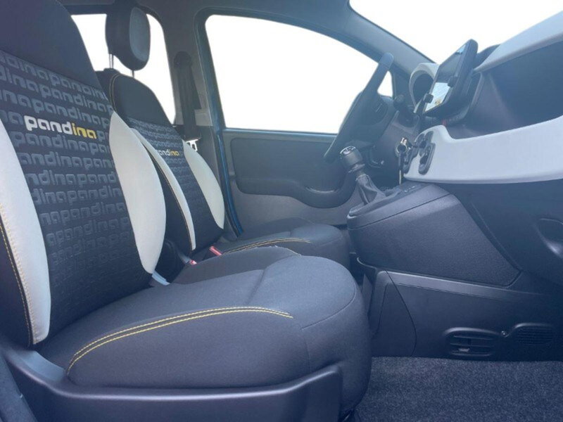 Fiat Panda Cross nuova a Lecco (11)